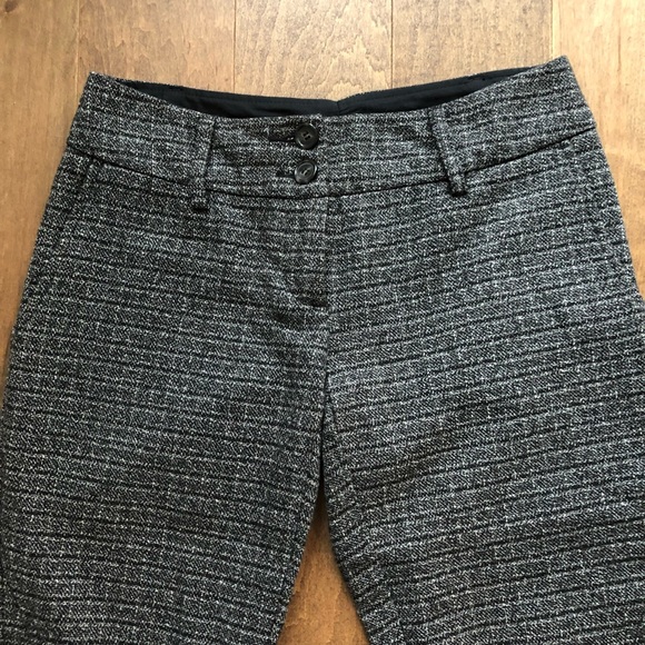 United Color of Benetton Tweed 3/4 Slacks - Picture 3 of 8